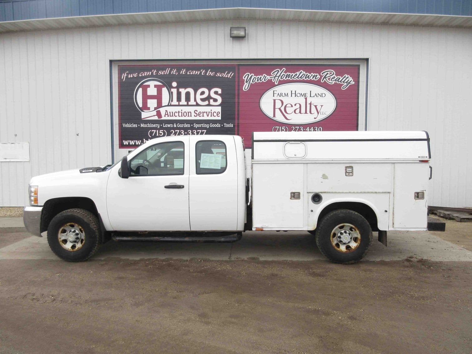 2008 Chevrolet Silverado Equipment Image0