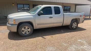 Main image Chevrolet Silverado