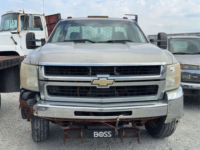 Image of Chevrolet 3500HD equipment image 1