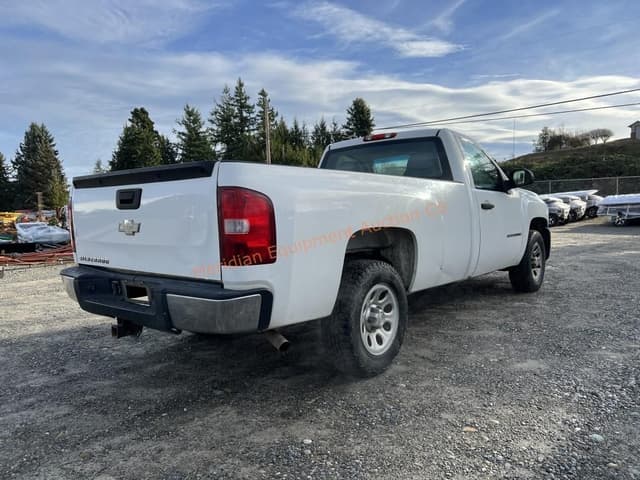 Image of Chevrolet 1500 equipment image 4