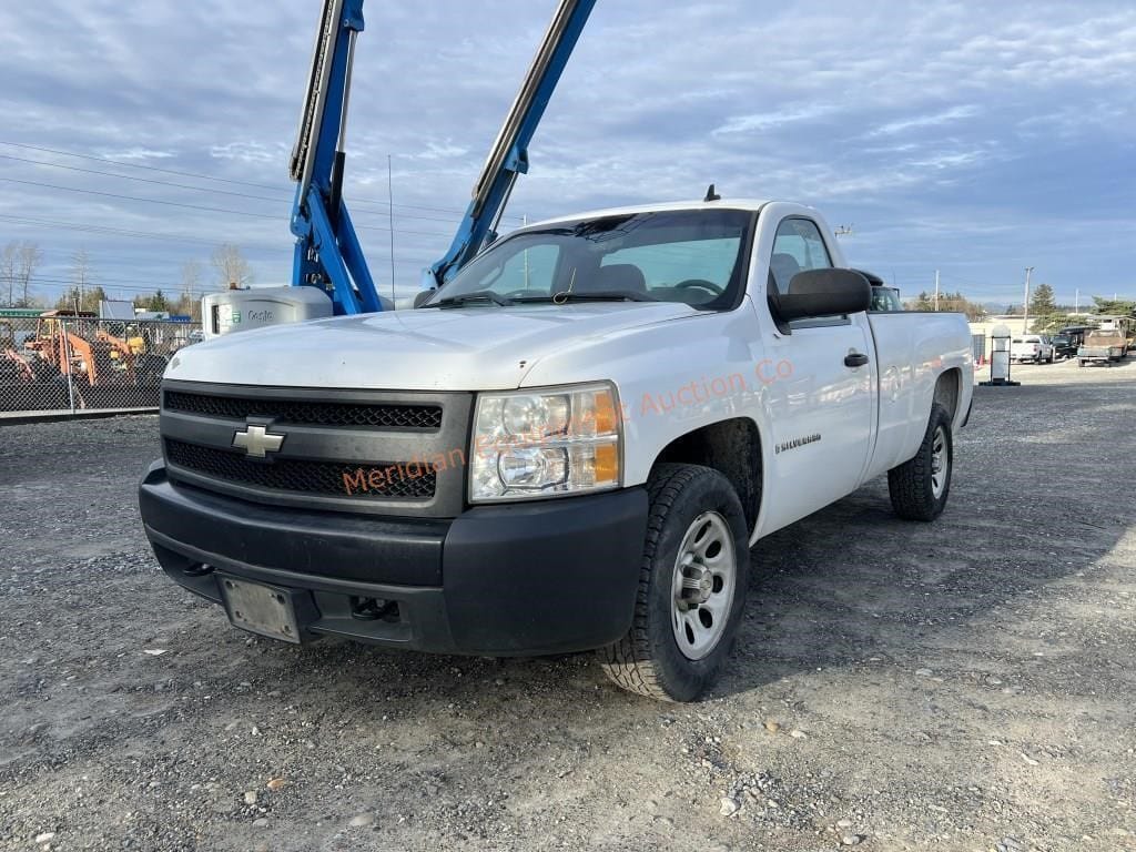 2008 Chevrolet 1500 Equipment Image0