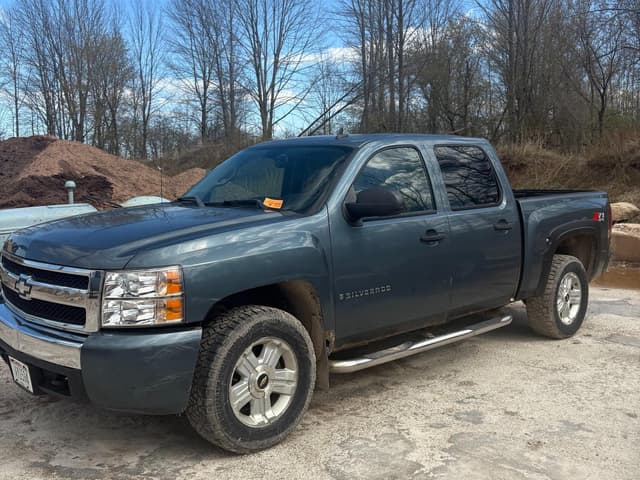 Image of Chevrolet 1500 equipment image 4