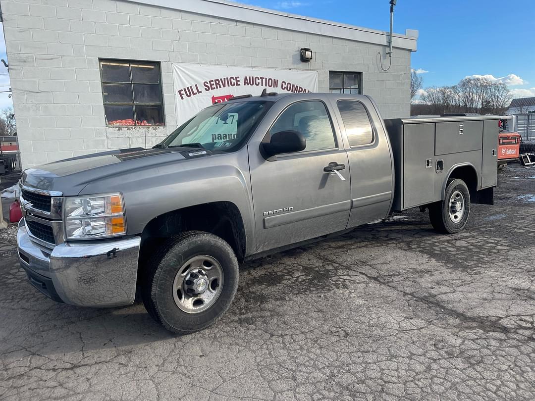 Image of Chevrolet 2500 Primary image