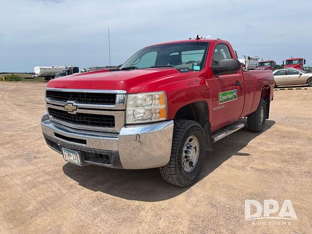 Image of Chevrolet 2500HD equipment image 1