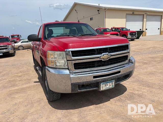 Image of Chevrolet 2500HD equipment image 4