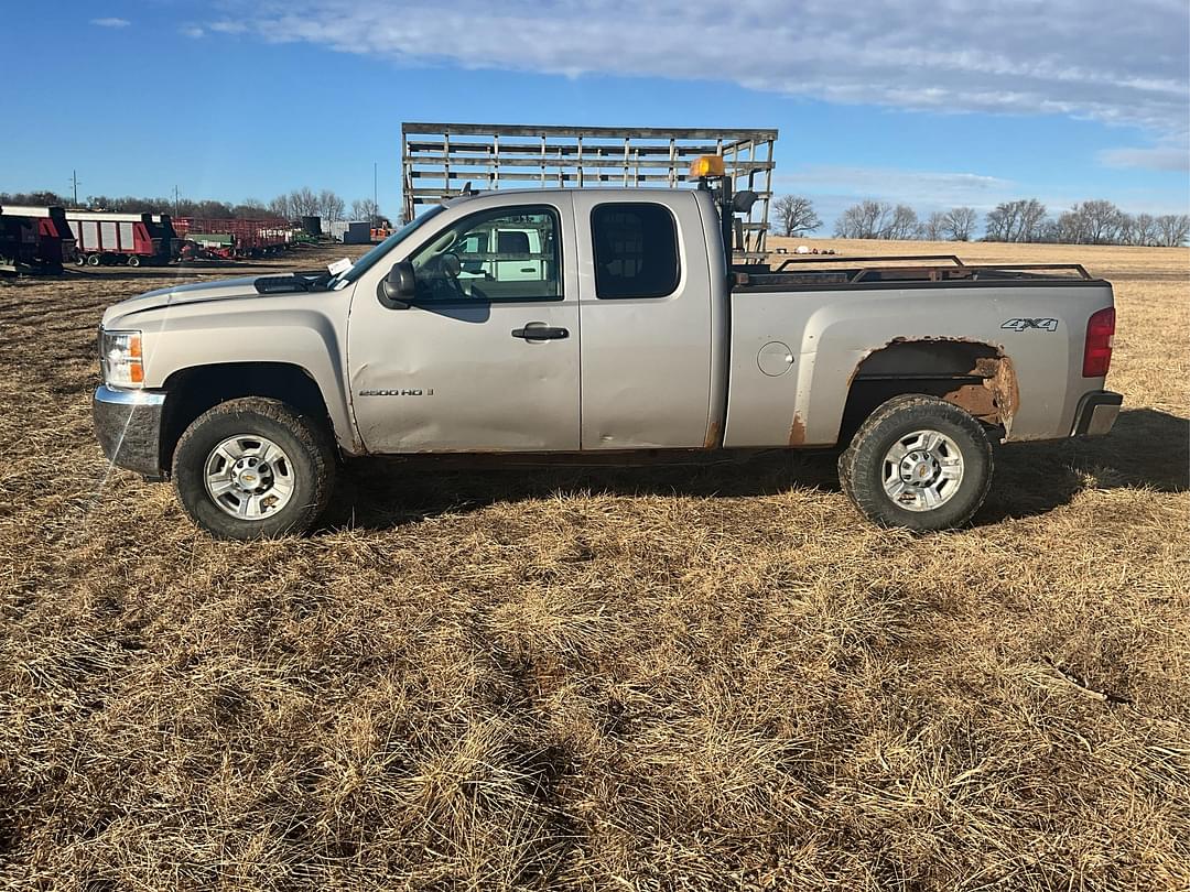 Image of Chevrolet 2500 Primary image