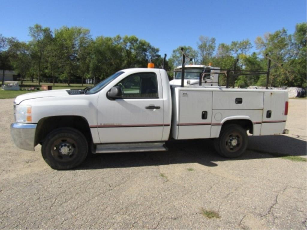 Image of Chevrolet 2500HD Primary image