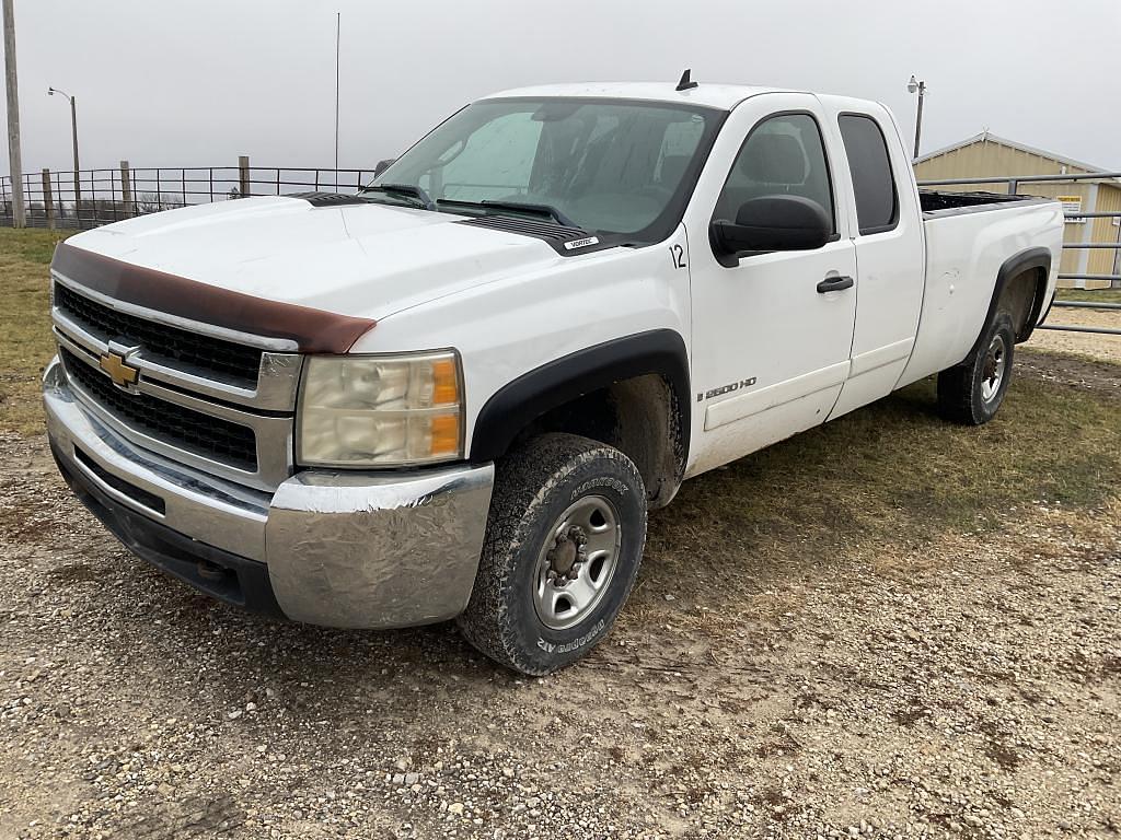 Image of Chevrolet 2500HD Primary image