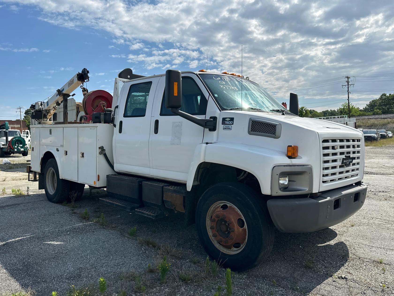 2008 Chevrolet C7500 Equipment Image0