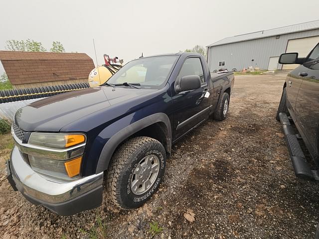 Image of Chevrolet Colorado equipment image 3