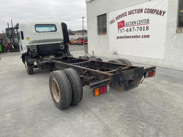 Image of Chevrolet W5500 equipment image 3