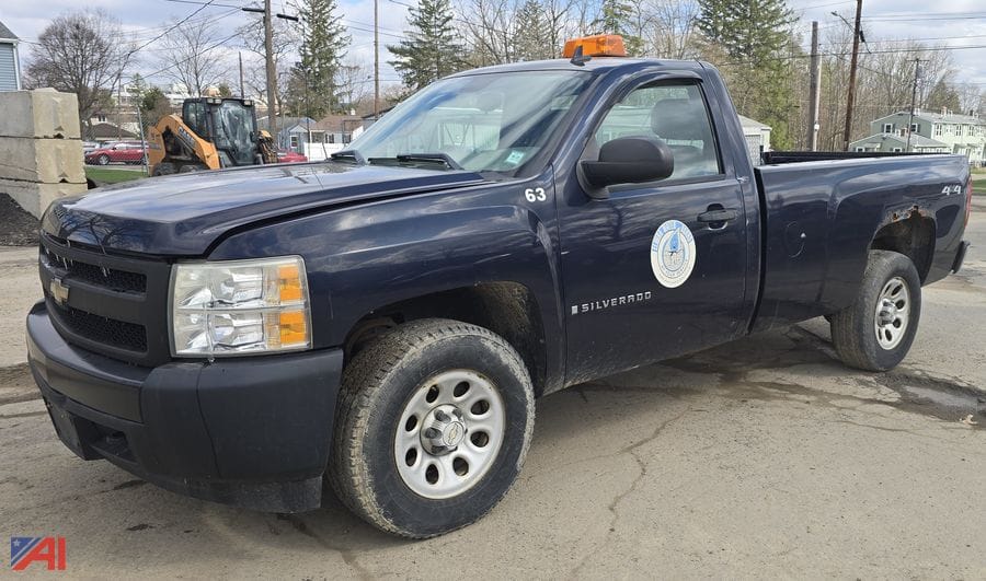 2008 Chevrolet 1500 Equipment Image0