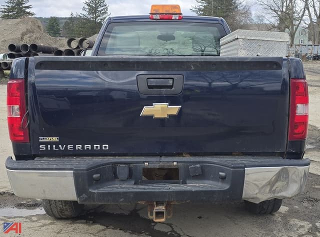 Image of Chevrolet 1500 equipment image 2