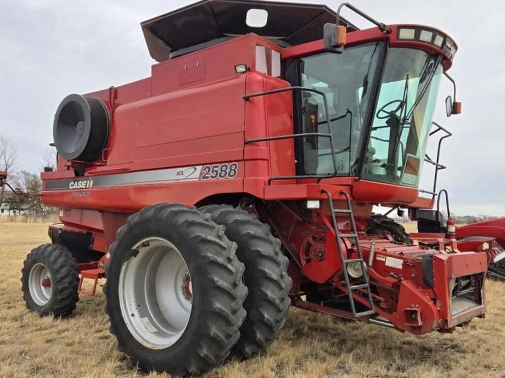 Image of Case IH 2588 Primary image