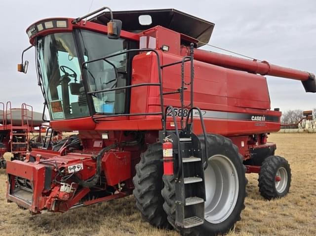 Image of Case IH 2588 equipment image 1