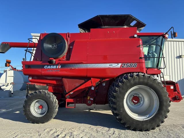 Image of Case IH 2588 equipment image 3