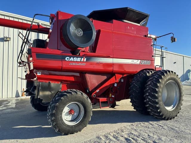 Image of Case IH 2588 equipment image 4