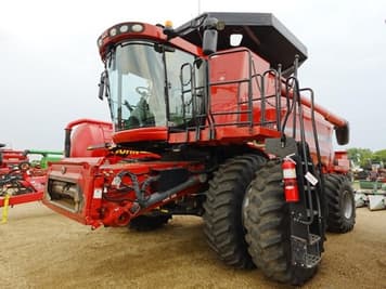 Main image Case IH 7010