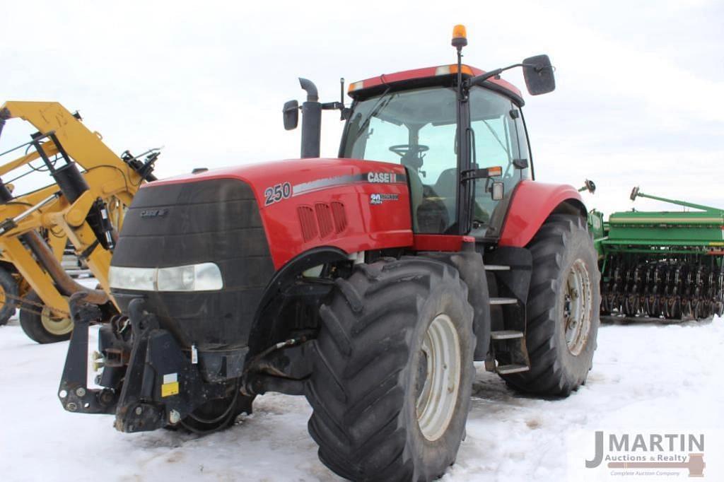 Image of Case IH Magnum 250 Primary image