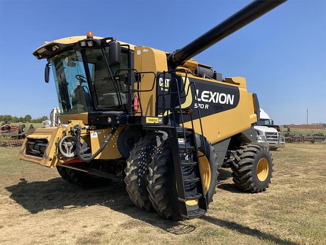 Image of CLAAS Lexion 570R equipment image 1