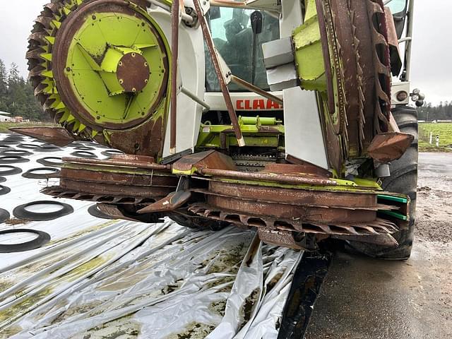 Image of CLAAS Orbis 600 equipment image 3