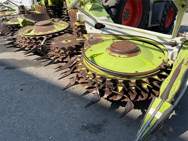 Image of CLAAS Orbis 750 equipment image 3