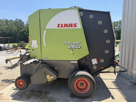 2008 CLAAS Rollant 260 Equipment Image0