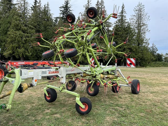 Image of CLAAS Volto 1320T equipment image 1