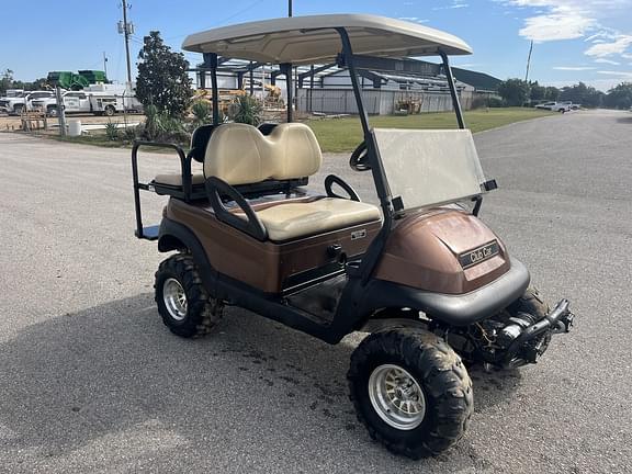 Image of Club Car Precedent equipment image 3