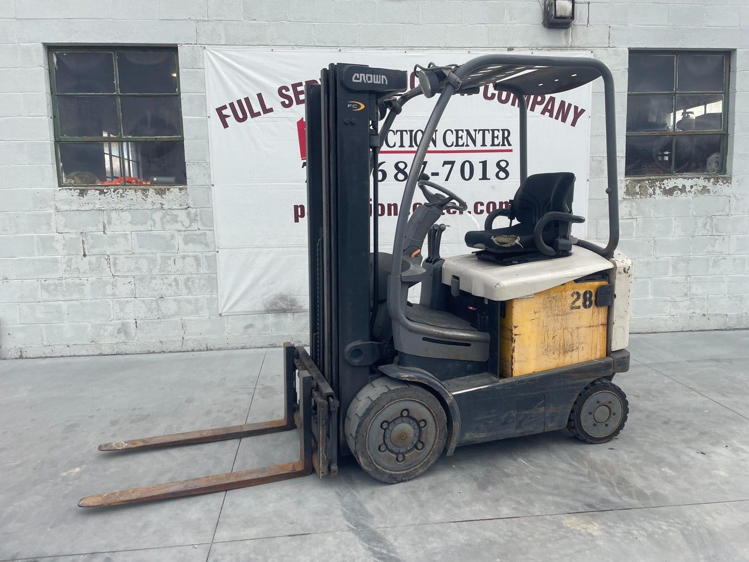 2008 Crown FC4515-40 Equipment Image0