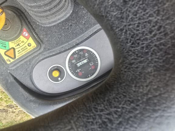 Image of Cub Cadet GT3100 equipment image 3