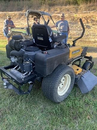 Image of Cub Cadet Recon equipment image 2