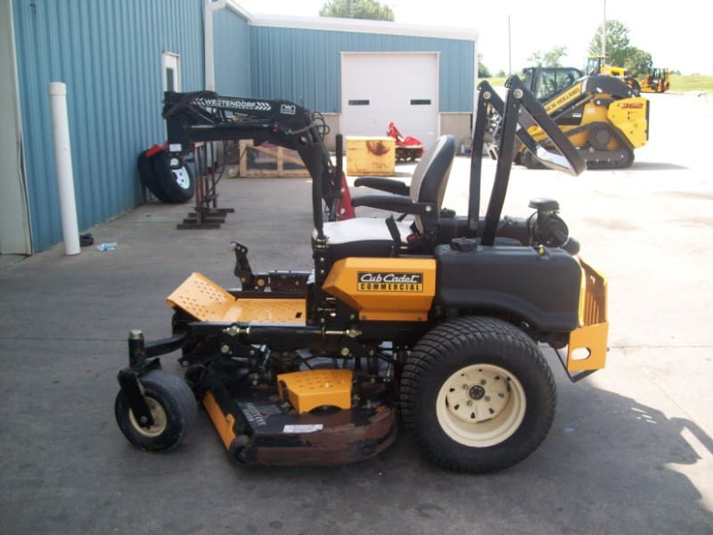 2008 Cub Cadet Tank Equipment Image0