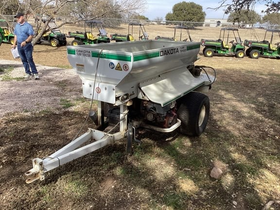 Main image Dakota 410