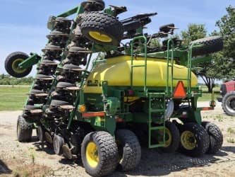 Image of John Deere 1990 Primary image