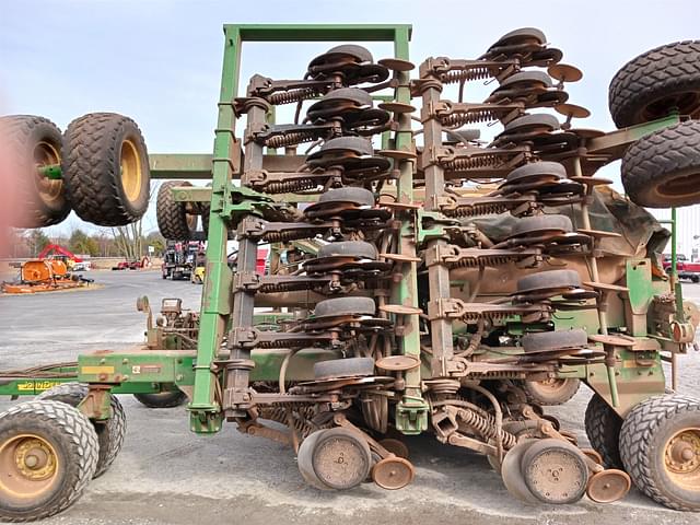 Image of John Deere 1990 equipment image 4