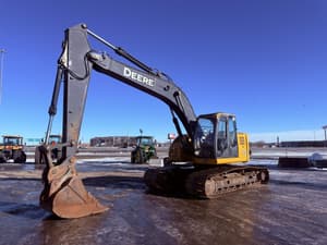 2008 John Deere 225D Image