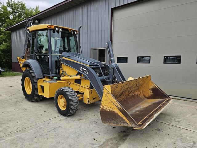 Image of John Deere 310J equipment image 1