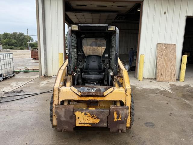 Image of John Deere 315 equipment image 2