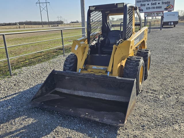 Image of John Deere 320 equipment image 1