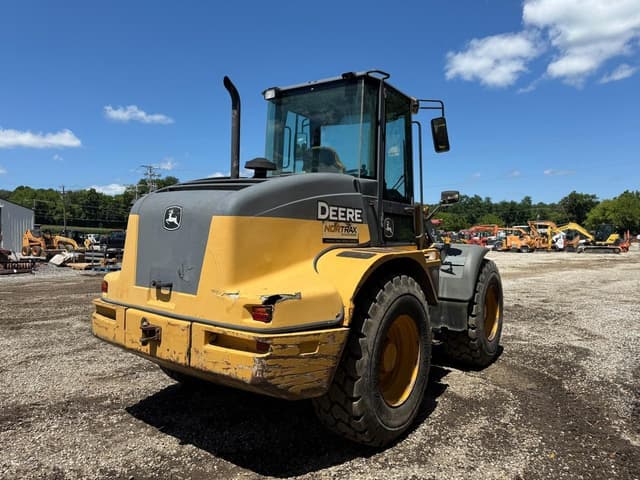 Image of John Deere 344J equipment image 3