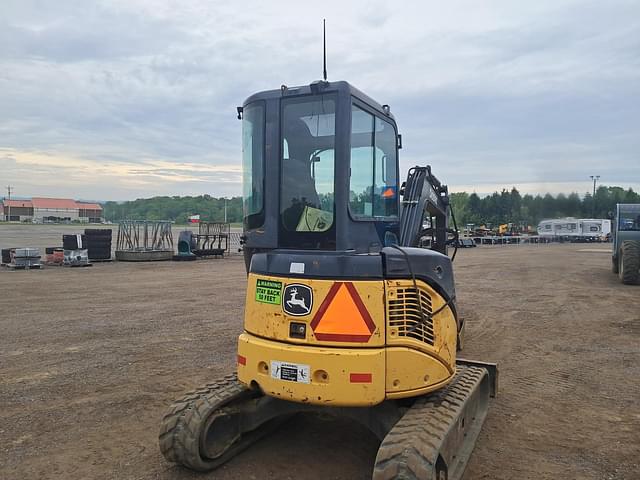 Image of John Deere 35D equipment image 1