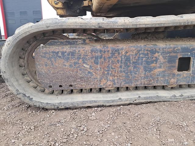 Image of John Deere 35D equipment image 4