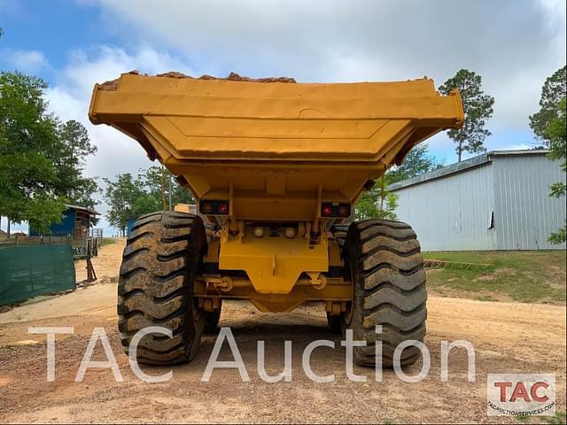 Image of John Deere 400D equipment image 3