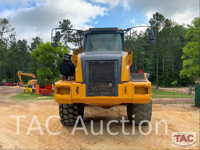 Image of John Deere 400D equipment image 1