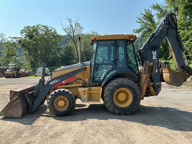 Image of John Deere 410J equipment image 4
