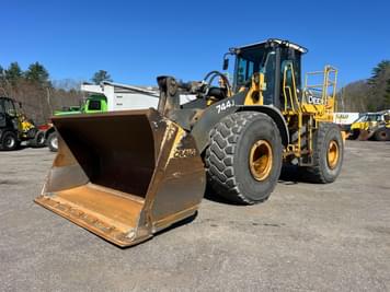 Main image John Deere 744J