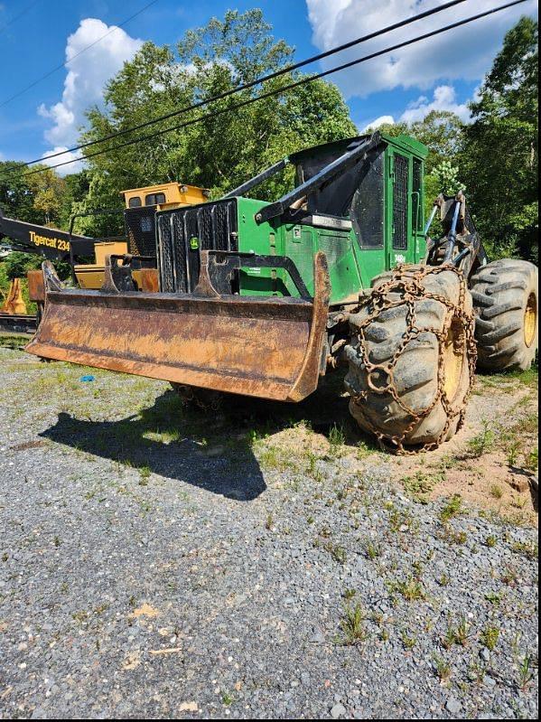 Image of John Deere 748H equipment image 1