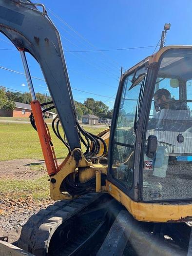 Image of John Deere 85D equipment image 1