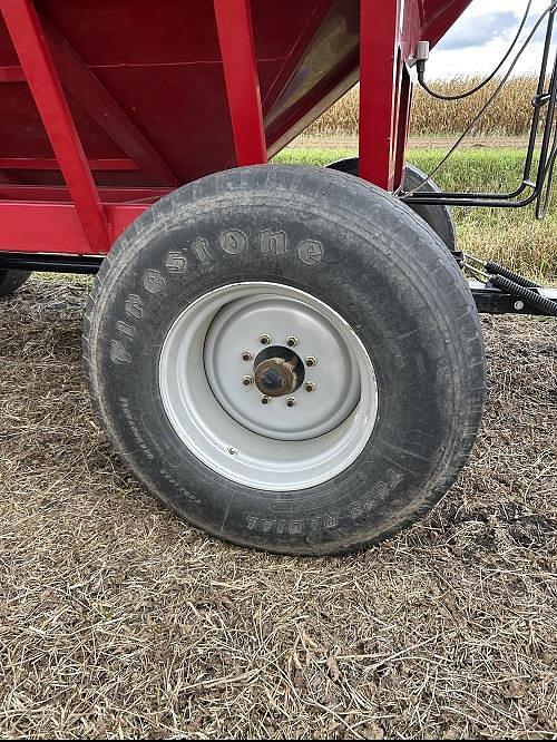 2008 Demco 450 Equipment Image0